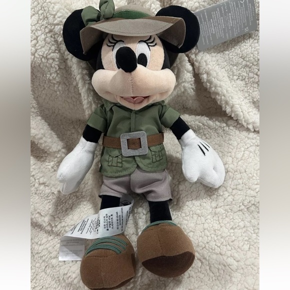 Disney Parks Animal Kingdom Minnie Mouse Safari Plush 13" NWT - Picture 1 of 1